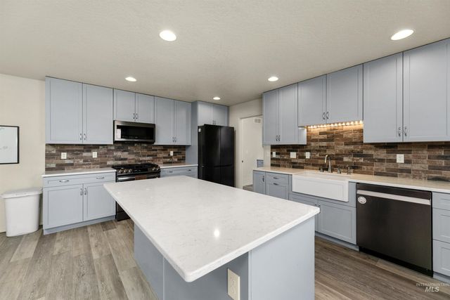 6999 S Acacia, Boise, ID 83709
