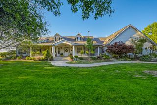 11126 Livingston Cressey Rd, Livingston, CA 95334