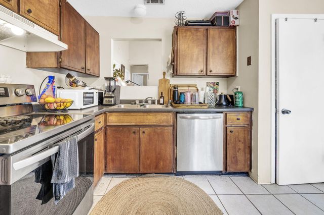 3040 Yorktown Circle, Fort Walton Beach, FL 32547