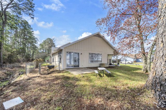 3040 Yorktown Circle, Fort Walton Beach, FL 32547