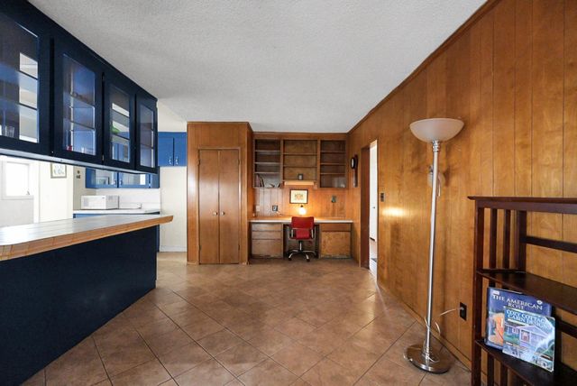 1320 Holly Dr, Tracy, CA 95376