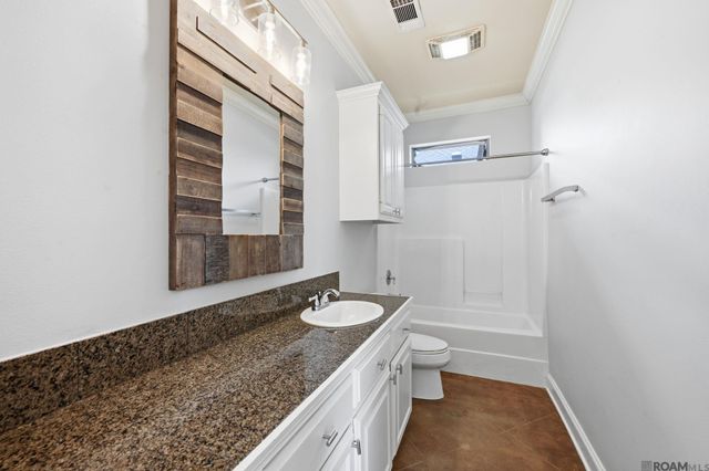 39359 Meadowbrook Ave, Prairieville, LA 70769