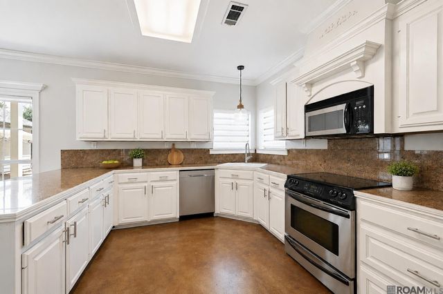 39359 Meadowbrook Ave, Prairieville, LA 70769