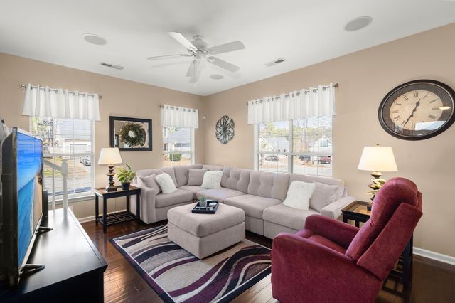 620 St Ives Lane, Goose Creek, SC 29445