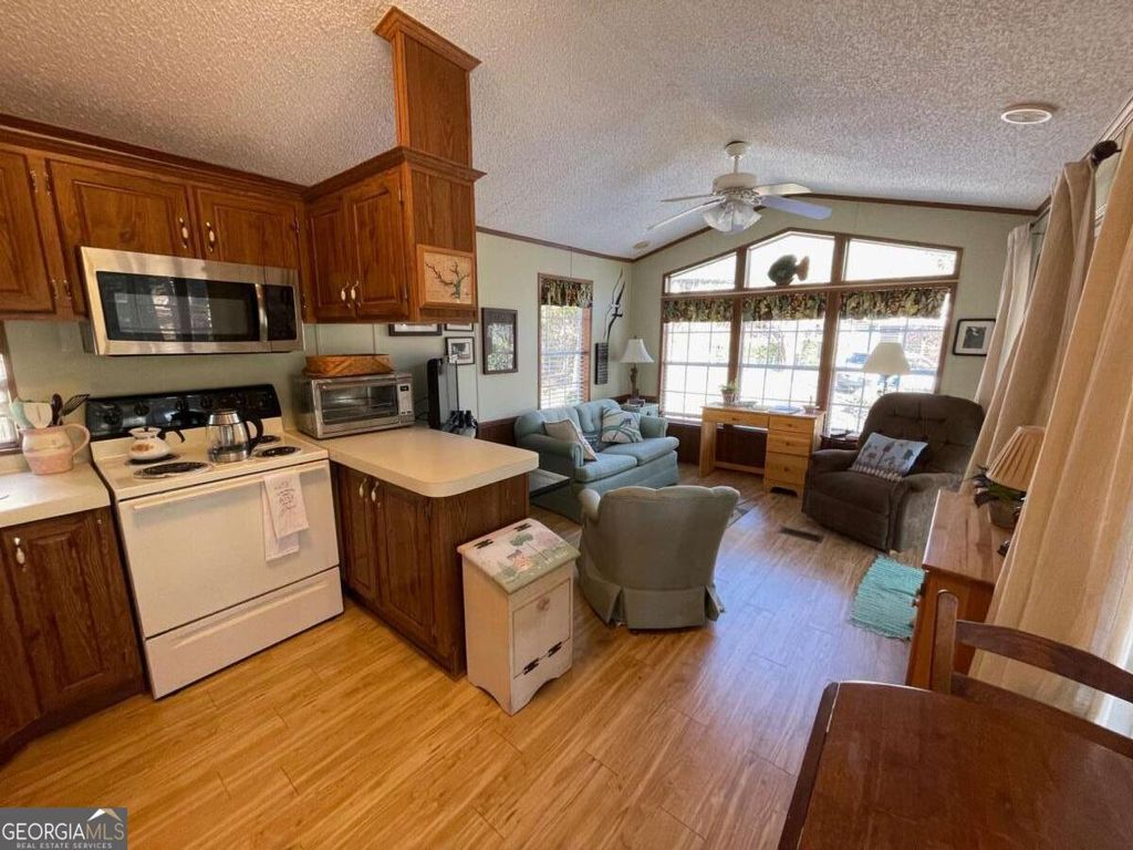 20 Clipper Circle, Hartwell, GA 30643 — photo 2
