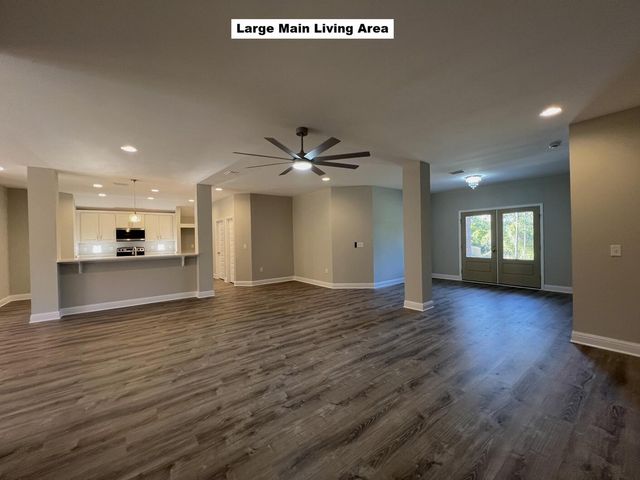 445 Scooter Cove, Crestview, FL 32539