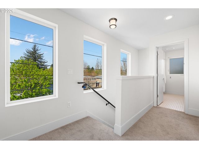 7204 Se STEELE St, Portland, OR 97206