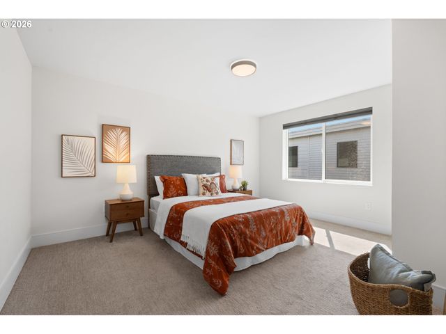 7204 Se STEELE St, Portland, OR 97206