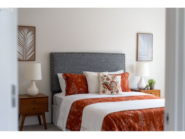 7204 Se STEELE St, Portland, OR 97206