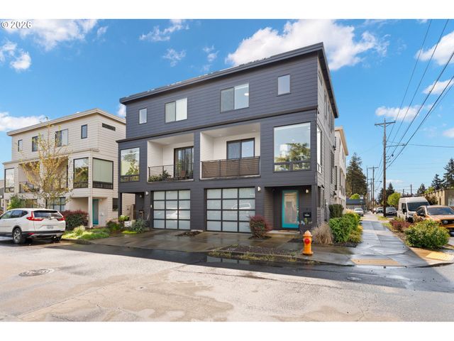 7204 Se STEELE St, Portland, OR 97206