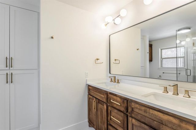 2717 S Berry Road, Norman, OK 73072