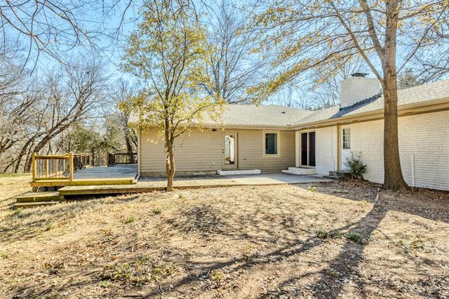 2717 S Berry Road, Norman, OK 73072