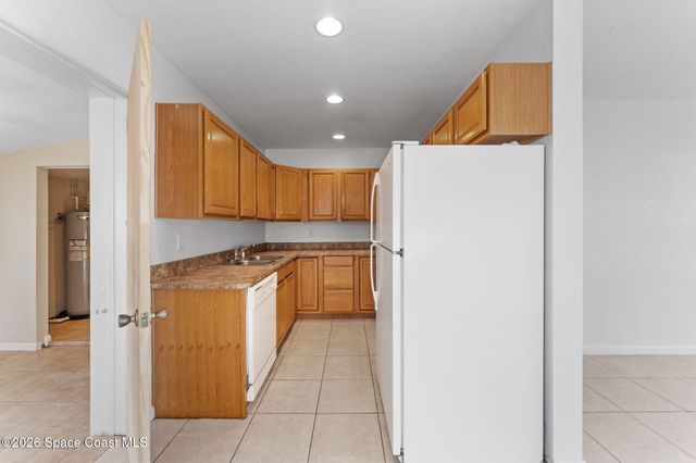 405 Lakeview Avenue, Titusville, FL 32796