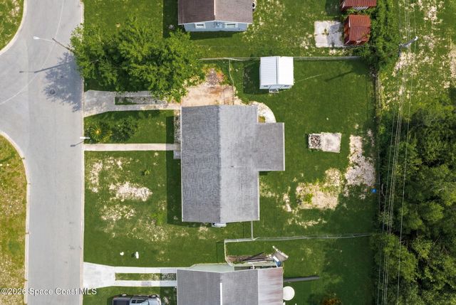 405 Lakeview Avenue, Titusville, FL 32796