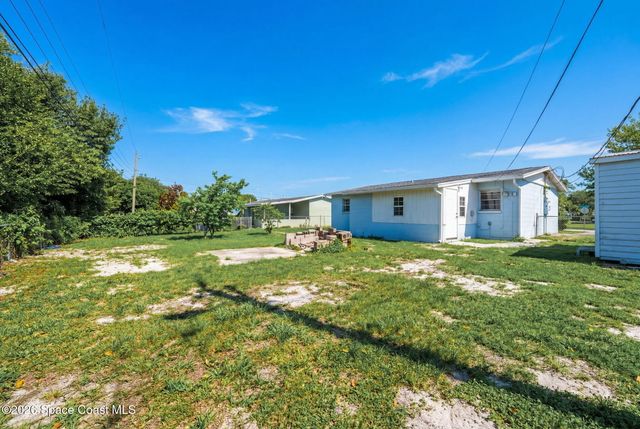 405 Lakeview Avenue, Titusville, FL 32796