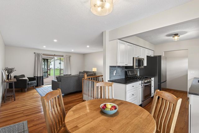 9904 107th Place N, Maple Grove, MN 55369
