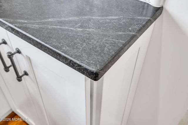 1 Keleigh Place, Ocean Twp, NJ 07712