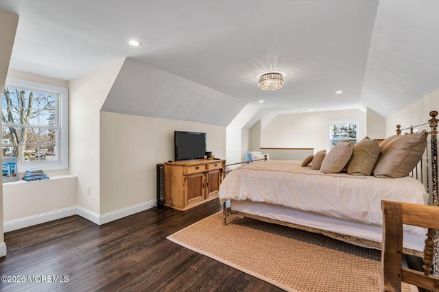 1 Keleigh Place, Ocean Twp, NJ 07712