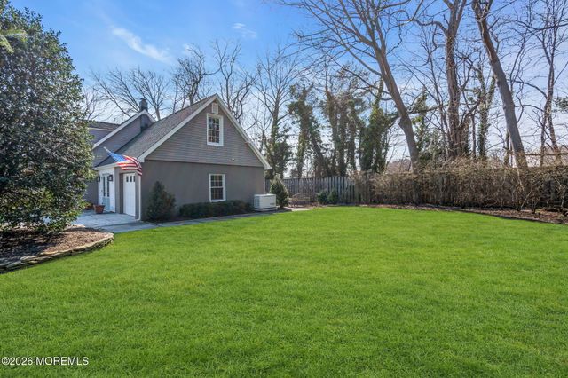 1 Keleigh Place, Ocean Twp, NJ 07712