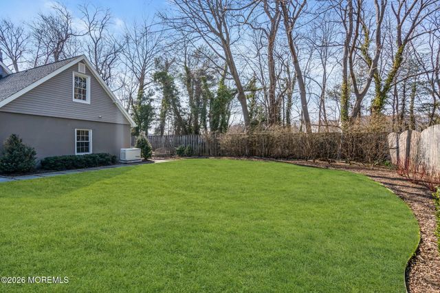 1 Keleigh Place, Ocean Twp, NJ 07712