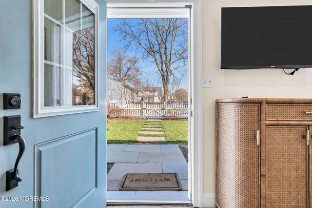 1 Keleigh Place, Ocean Twp, NJ 07712