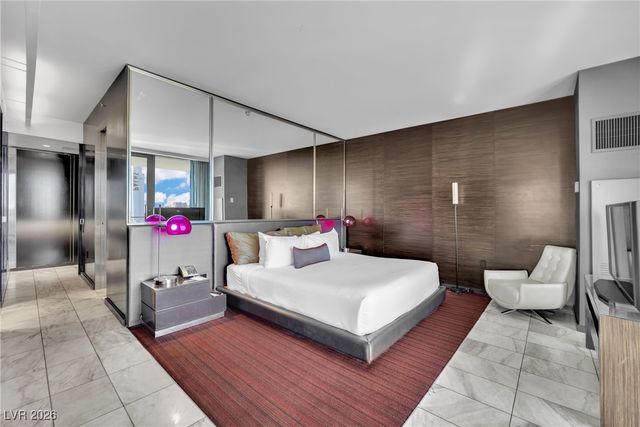 4381 West Flamingo Road 2022, Las Vegas, NV 89103