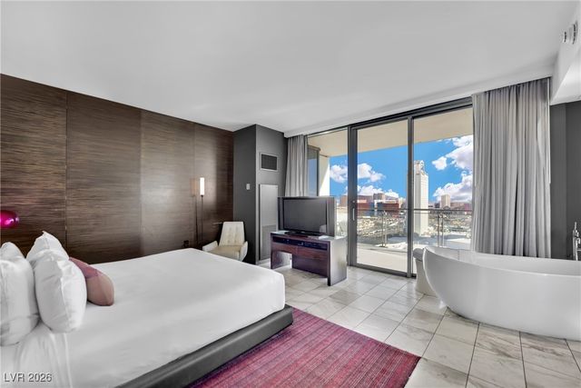 4381 West Flamingo Road 2022, Las Vegas, NV 89103