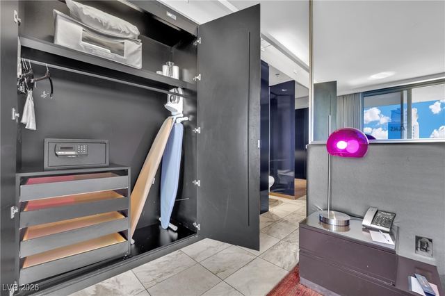 4381 West Flamingo Road 2022, Las Vegas, NV 89103