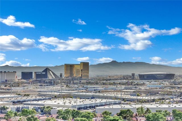 4381 West Flamingo Road 2022, Las Vegas, NV 89103