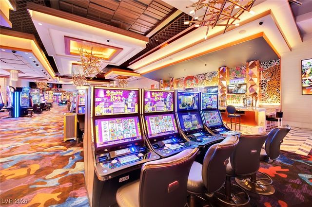 4381 West Flamingo Road 2022, Las Vegas, NV 89103