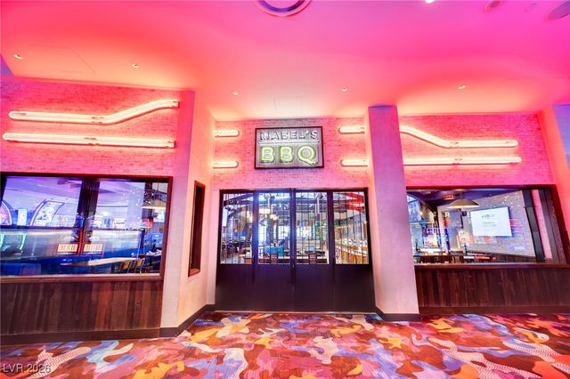 4381 West Flamingo Road 2022, Las Vegas, NV 89103