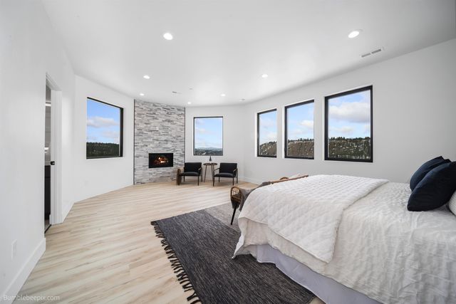 5022 S Lincoln Way, Spokane, WA 99224