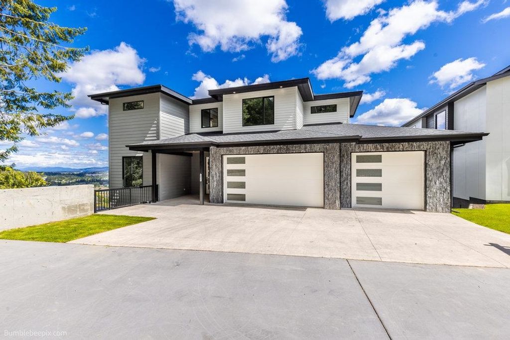 5022 S Lincoln Way, Spokane, WA 99224