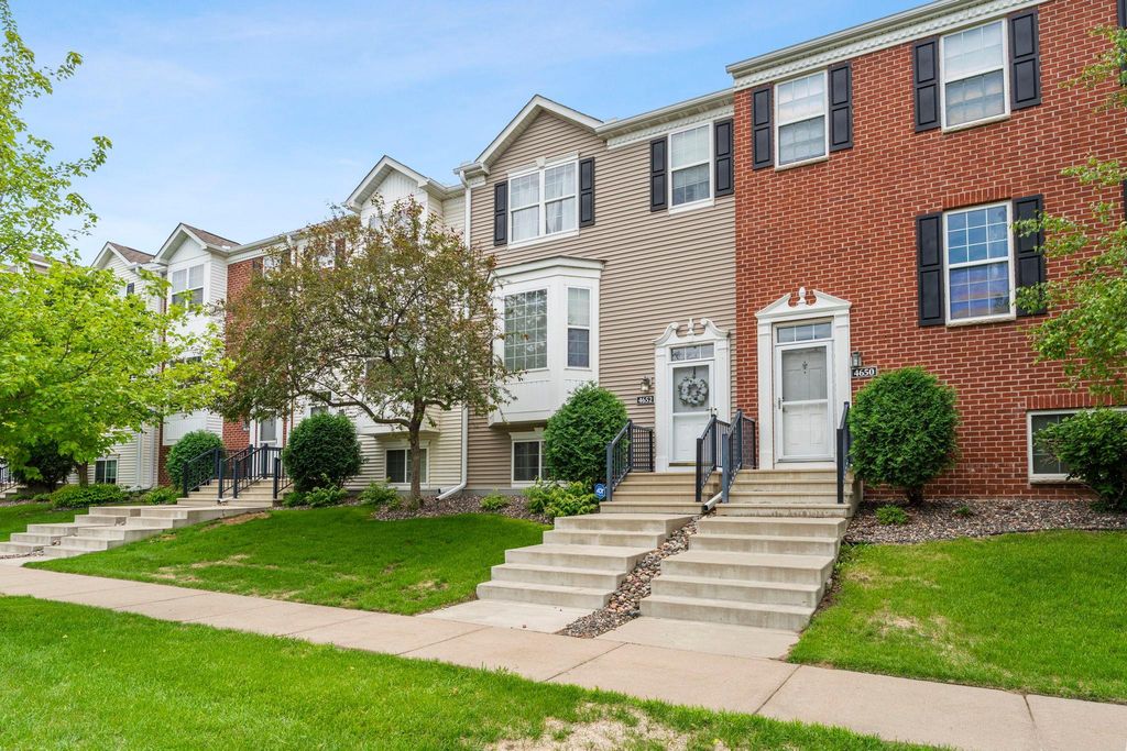 4652 Woodland Avenue, Shakopee, MN 55379 — photo 2