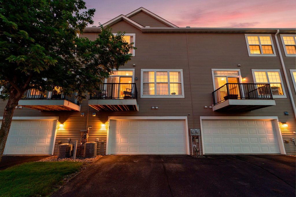 4652 Woodland Avenue, Shakopee, MN 55379 — photo 3