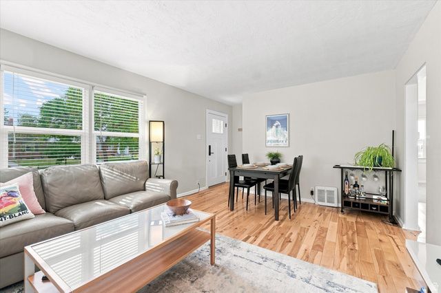 1983 E SYLVAN AVE, Salt Lake City, UT 84108