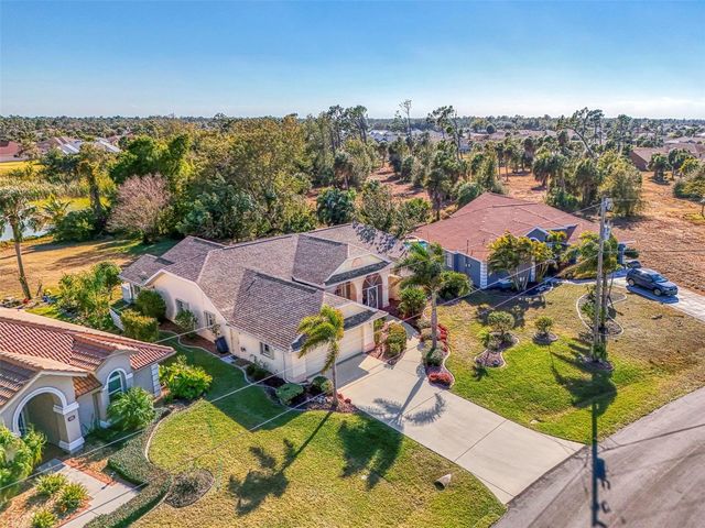 32 SPORTSMAN TERRACE, Rotonda West, FL 33947