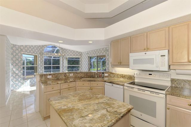 32 SPORTSMAN TERRACE, Rotonda West, FL 33947