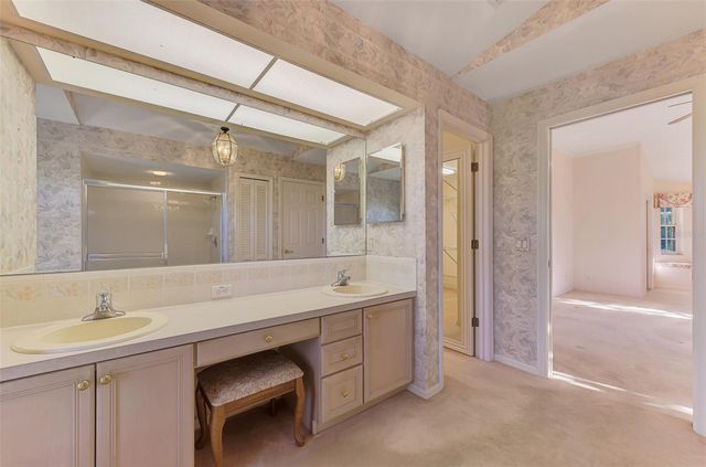 32 SPORTSMAN TERRACE, Rotonda West, FL 33947