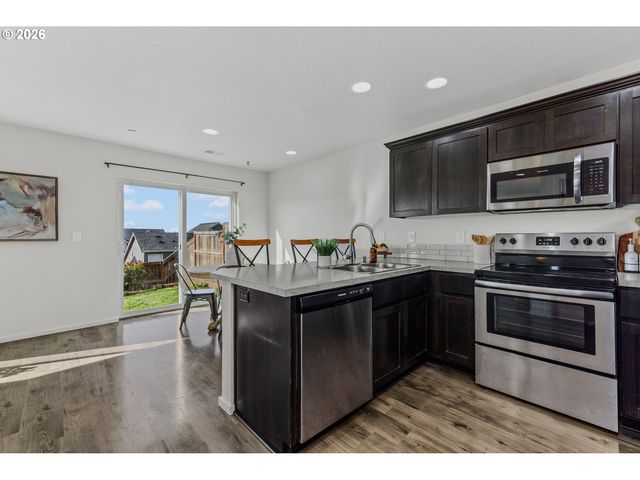 3631 Ne LAUREL St, Camas, WA 98607