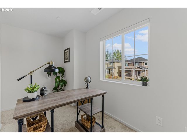 3631 Ne LAUREL St, Camas, WA 98607