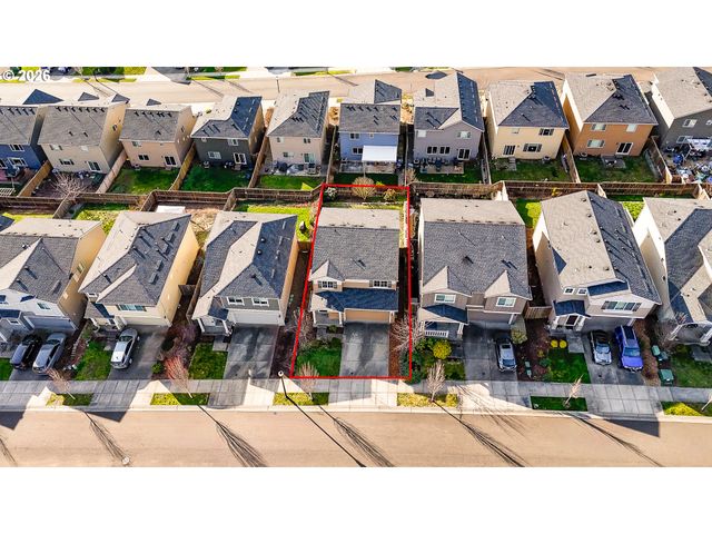 3631 Ne LAUREL St, Camas, WA 98607