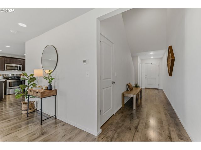 3631 Ne LAUREL St, Camas, WA 98607