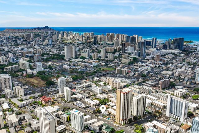 1223 Wilder Avenue, Honolulu, HI 96822