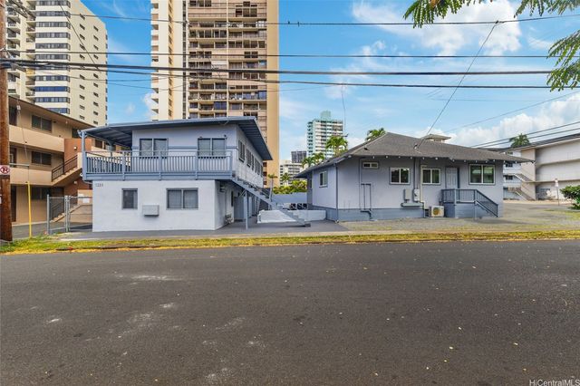 1223 Wilder Avenue, Honolulu, HI 96822