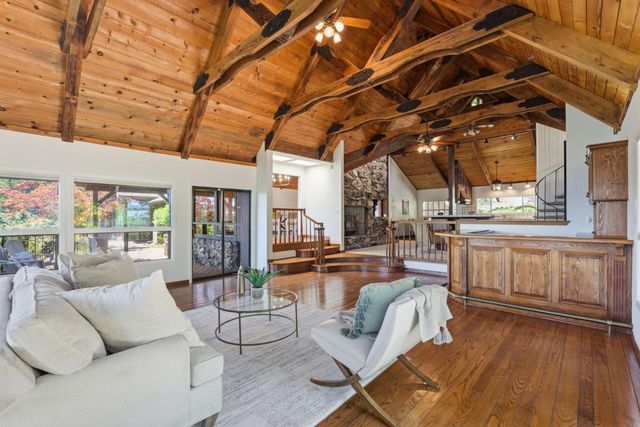 20100 Black Road, Los Gatos, CA 95033