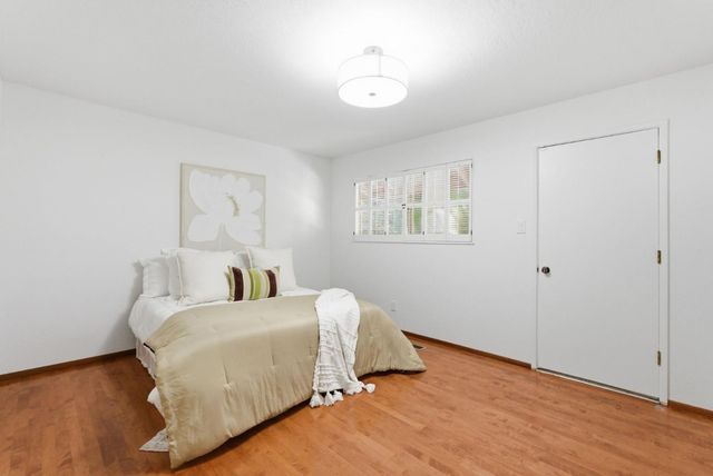 20100 Black Road, Los Gatos, CA 95033