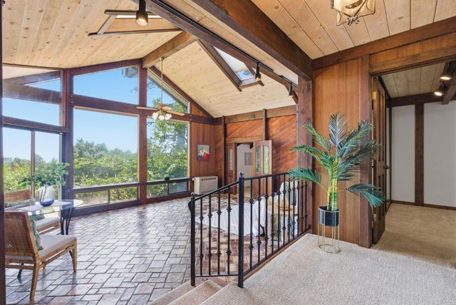 20100 Black Road, Los Gatos, CA 95033