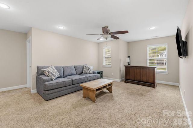 520 Warlick Meadow Court, Clover, SC 29710