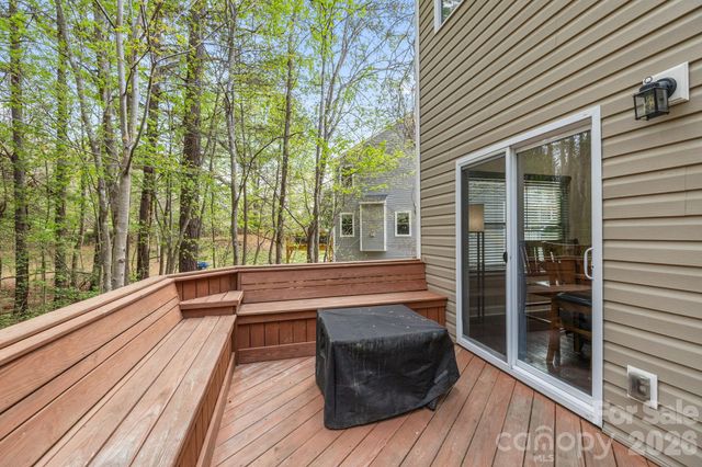 520 Warlick Meadow Court, Clover, SC 29710